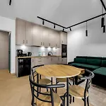 Apartamento Mokotów Superior Living By Bookinghost