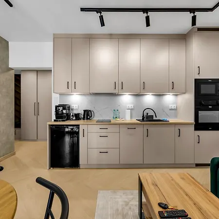 Appartement Mokotow Superior Living By Bookinghost Warschau
