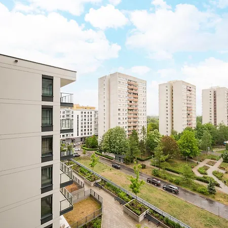 Mokotow Superior Living By Bookinghost